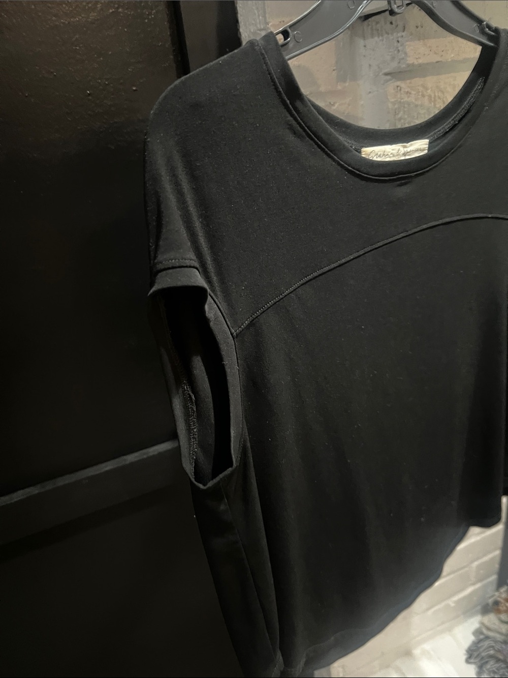 Graham & Spencer | Black Short Sleeve Top | Size Small Petite - Picture 15 of 16